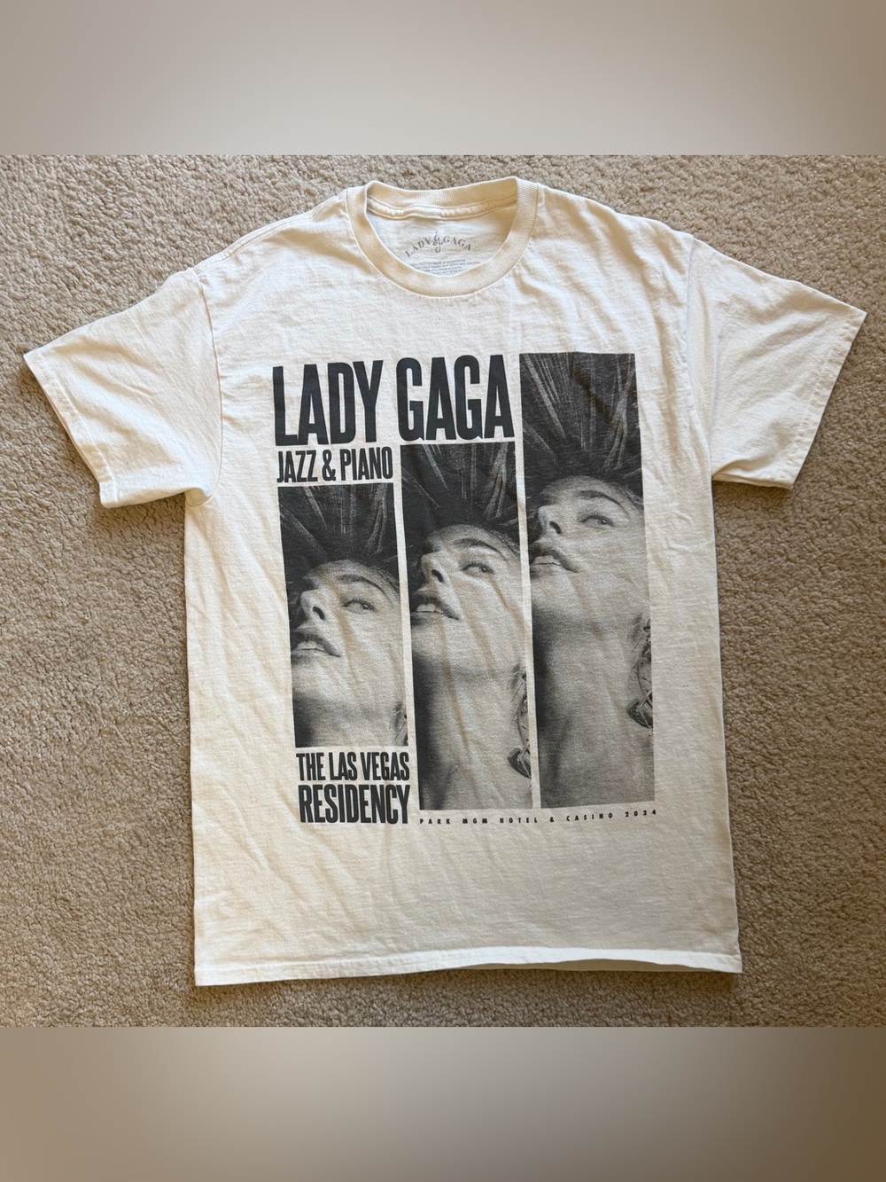 Official Lady Gaga Jazz & Piano Las Vegas Residency 2024 Tour Shirt Size M